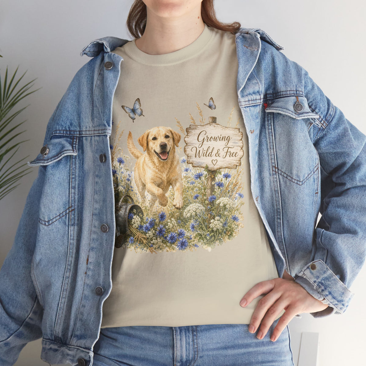 Golden Retriever Floral Tee — "Growing Wild & Free" Dog Lover Shirt