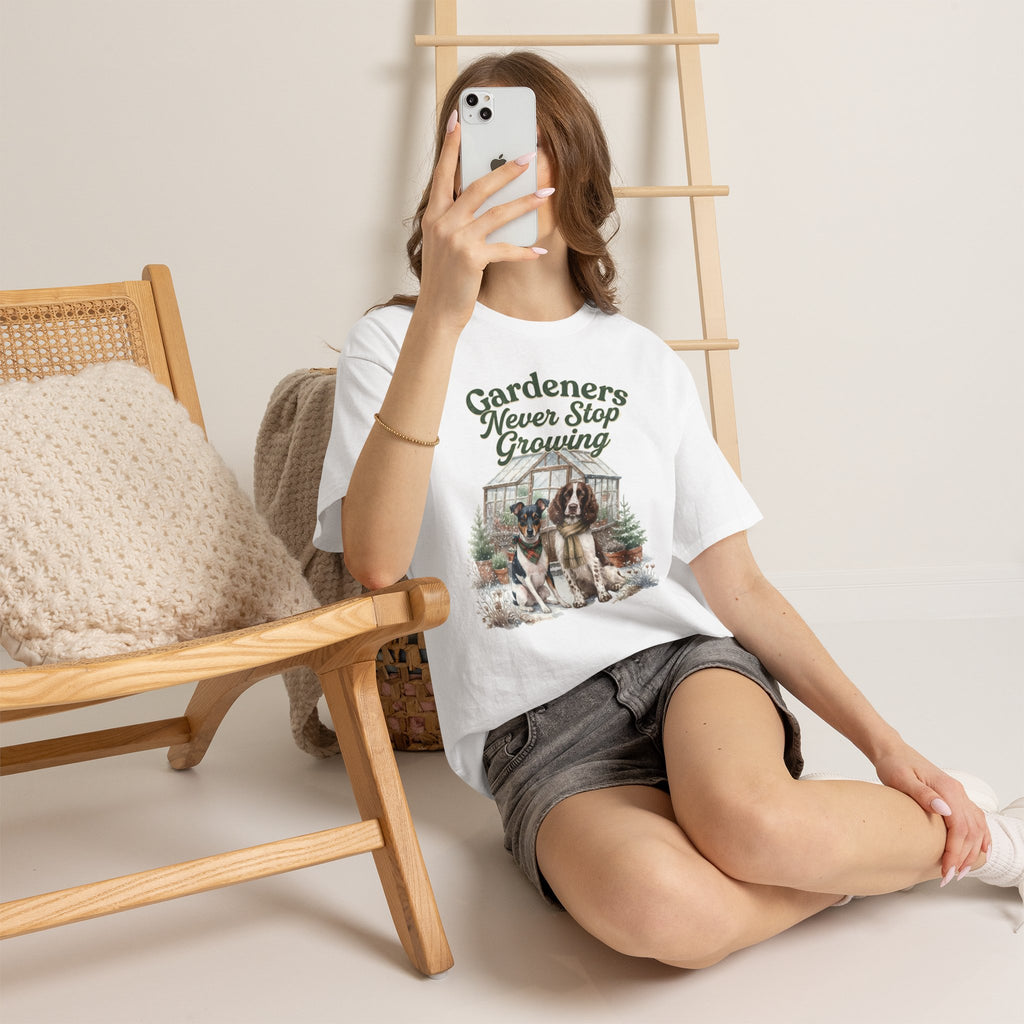 Gardeners Never Stop Growing Unisex T-Shirt