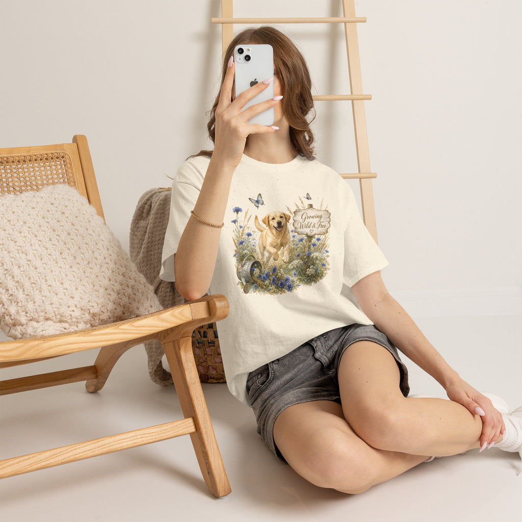 Golden Retriever Floral Tee — "Growing Wild & Free" Dog Lover Shirt